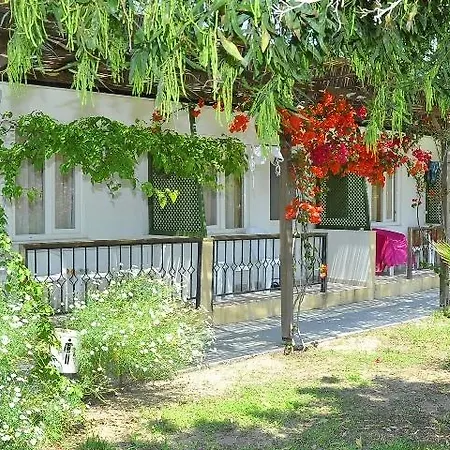 Club Serena Otel